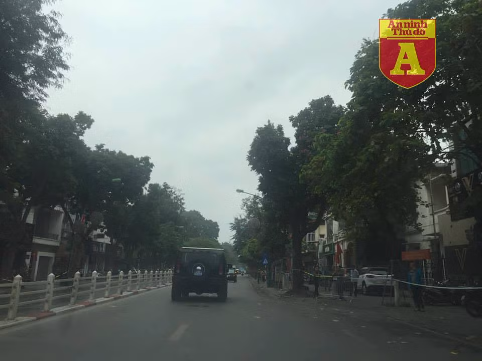 [Cập nhật] Chủ tịch Triều Tiên Kim Jong-un tạm biệt Việt Nam, lên siêu tàu bọc thép về nước ảnh 24