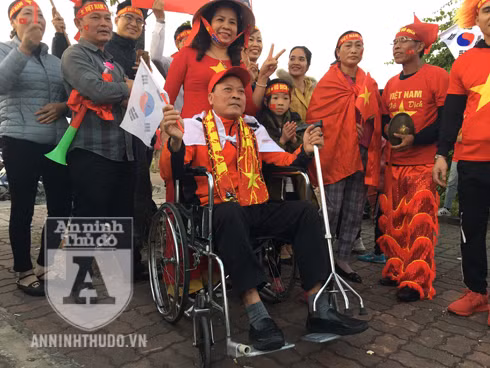 [TRỰC TIẾP] Chào đón những "người hùng" làm nên chiến thắng lịch sử tại SEA Games 30 ảnh 72
