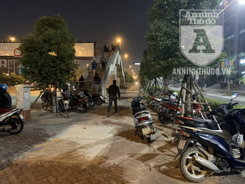 [TRỰC TIẾP] Chào đón những "người hùng" làm nên chiến thắng lịch sử tại SEA Games 30 ảnh 35
