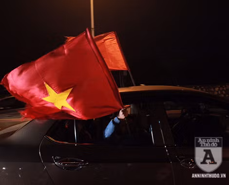 [TRỰC TIẾP] Chào đón những "người hùng" làm nên chiến thắng lịch sử tại SEA Games 30 ảnh 12