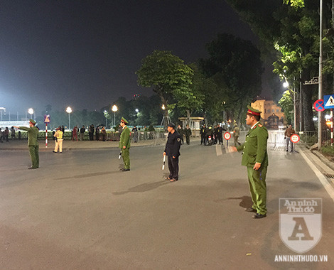 [TRỰC TIẾP] Chào đón những "người hùng" làm nên chiến thắng lịch sử tại SEA Games 30 ảnh 7