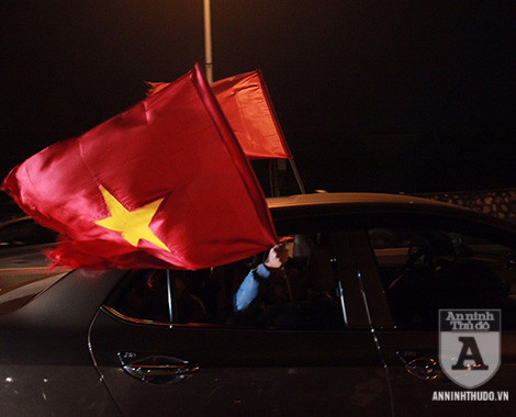 [TRỰC TIẾP] Chào đón những "người hùng" làm nên chiến thắng lịch sử tại SEA Games 30 ảnh 12