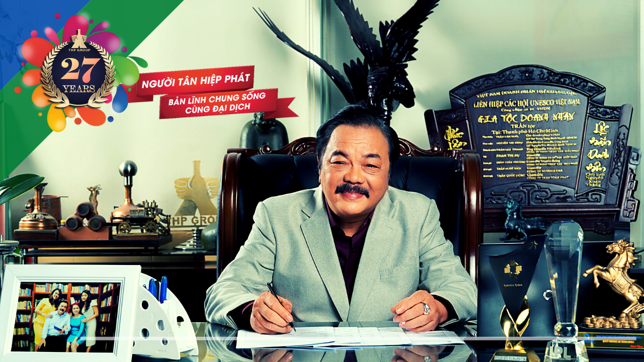 Đi qua tâm bão Covid-19 với bản lĩnh và sự sẻ chia