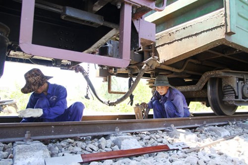 Audio 4-6-2015: Hàn Quốc có thêm 5 người nhiễm MERS, Việt Nam ngăn chặn được dịch xâm nhập ảnh 2