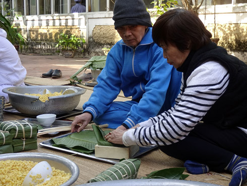 Tâm sự nhói lòng của các cụ già quyết không về nhà đón Tết ảnh 8