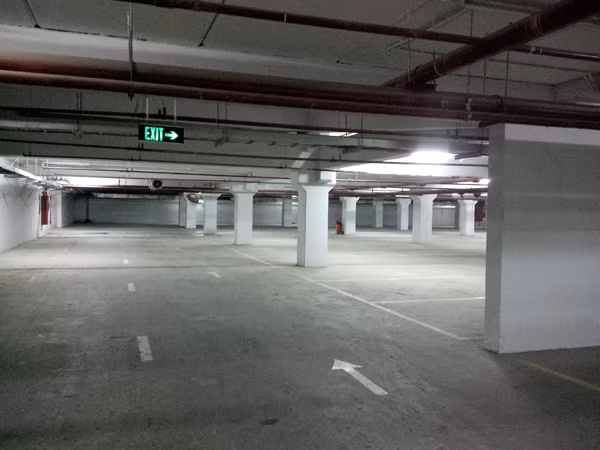 Lối thoát nạn chung cư bị bịt kín, xảy cháy dân chạy đi đâu? ảnh 6