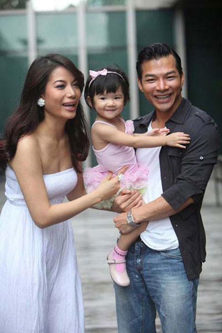 Có nên mang chuyện riêng bêu ra công chúng? ảnh 2