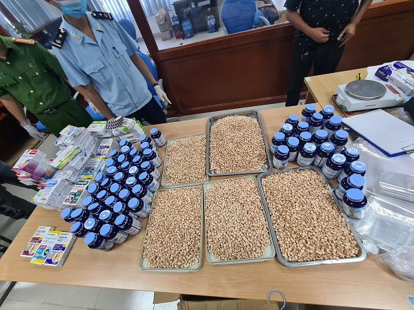 Tạm giữ 6 đối tượng liên quan đến lô hàng "khủng" chứa ma túy tổng hợp ảnh 8