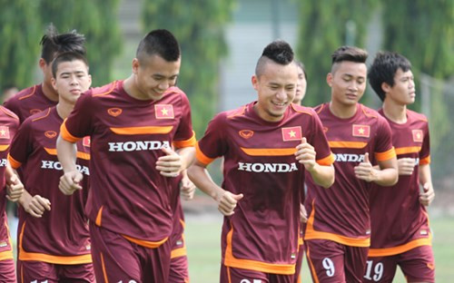 Bạn đọc phản đối mạnh mẽ ông Vũ Mạnh Hải, bảo vệ HLV Miura ảnh 2