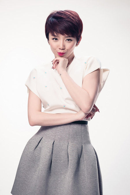 Isaac muốn đưa Tóc Tiên đến nơi vắng vẻ để... tránh làm loạn ảnh 9