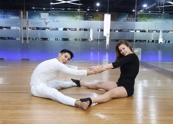 Hồ Vĩnh Khoa từ bỏ công việc để trở lại Bước nhảy hoàn vũ ảnh 2