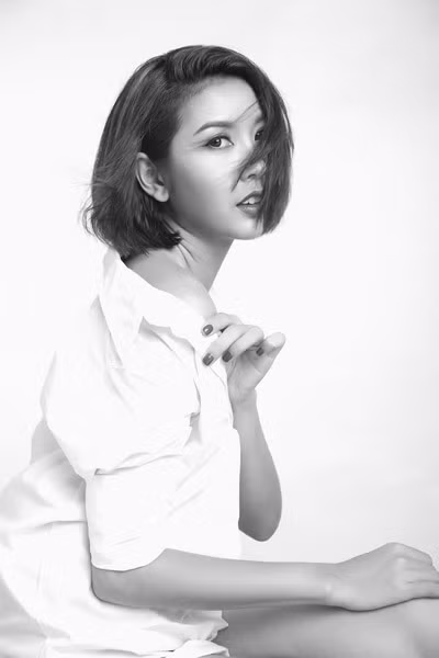 Thúy Vân lạ lẫm, cá tính trong loạt hình chào đón tuổi 23 ảnh 7 Thúy Vân lạ lẫm, cá tính trong loạt hình chào đón tuổi 23 ảnh 7