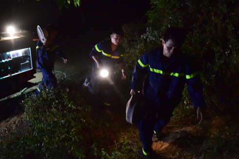 Nắng nóng đỉnh điểm, 50 ha rừng phòng hộ ở Sóc Sơn bị thiêu rụi ảnh 2