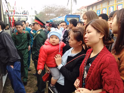 Những hình ảnh xúc động tại lễ giao nhận quân 2017 ảnh 10