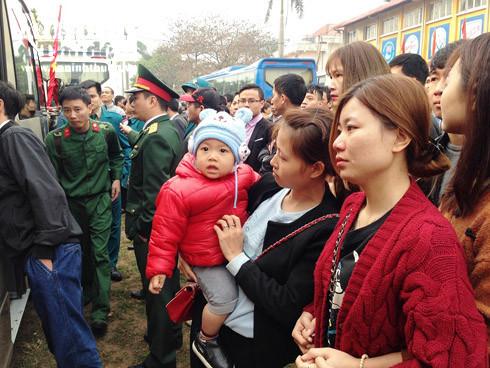 Những hình ảnh xúc động tại lễ giao nhận quân 2017 ảnh 10