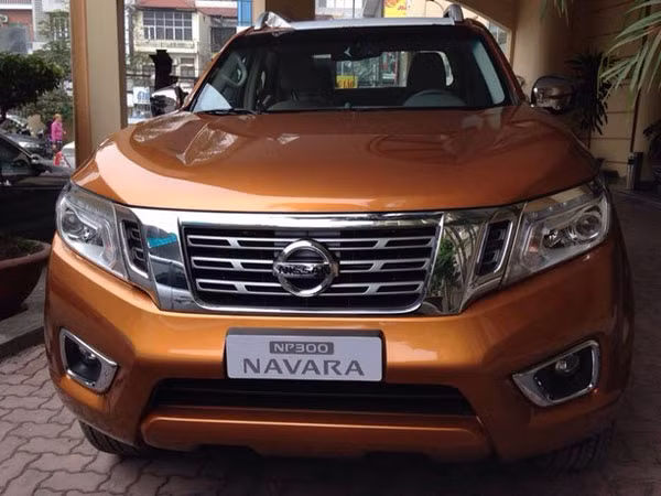 Nissan NP300 Navara ra mắt thị trường Việt Nam, giá từ 645 triệu đồng ảnh 2