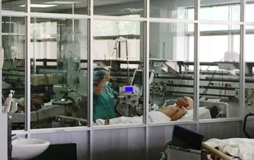 Audio 16-3-2016: Lại xảy ra tai nạn xe khách ở Sa Pa, 1 người chết, hàng chục người bị thương ảnh 1