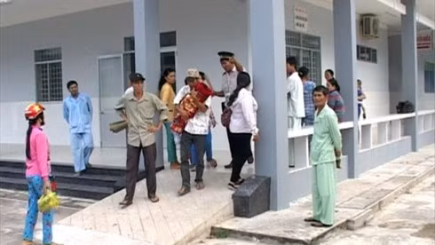 Audio 24-11-2015: Hung thủ đâm dao bầu xuyên gáy lái xe ôm bị bắt ảnh 4