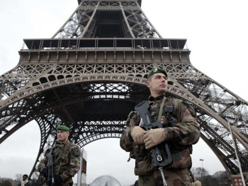 Audio 24-11-2015: Hung thủ đâm dao bầu xuyên gáy lái xe ôm bị bắt ảnh 6