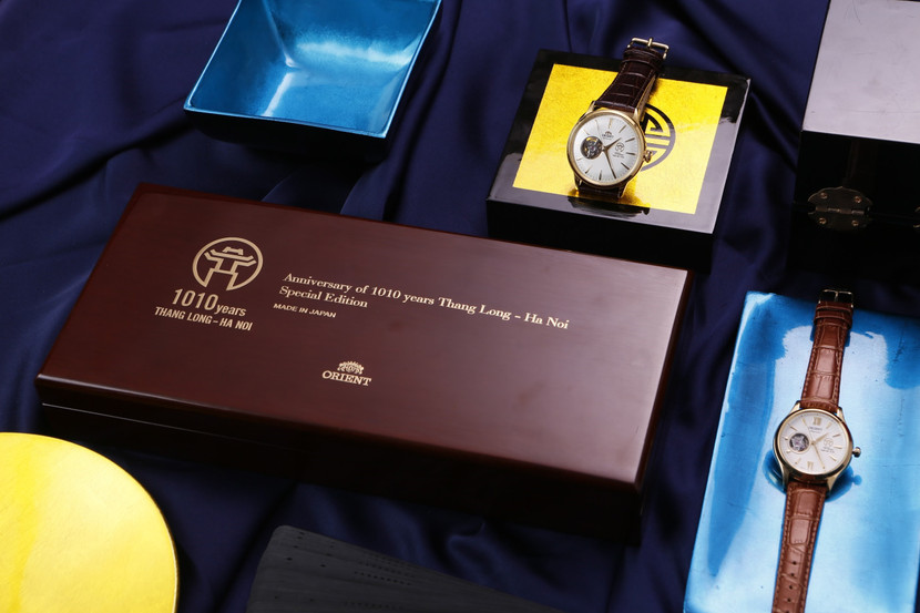 Văn hiến nghìn năm, tinh hoa hội tụ trên chiếc đồng hồ Orient 1010 phiên bản đặc biệt ảnh 5 Văn hiến nghìn năm, tinh hoa hội tụ trên chiếc đồng hồ Orient 1010 phiên bản đặc biệt ảnh 5