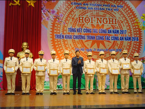 Đảm bảo an ninh trật tự trên địa bàn ảnh 4