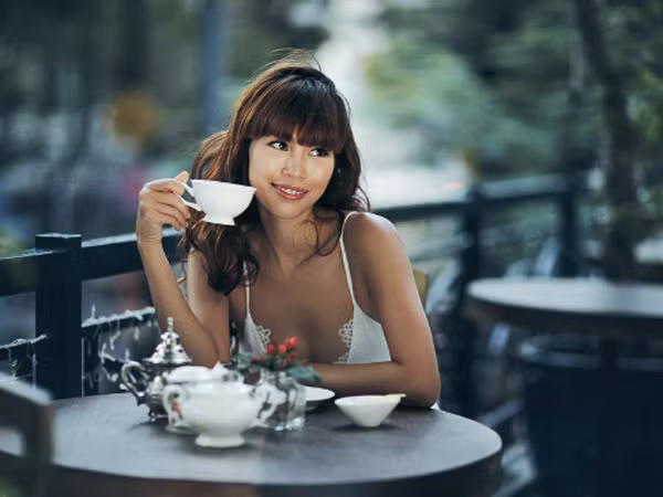 Hà Anh "tiết lộ", các người đẹp thường cạnh tranh bằng cách chơi xấu, tố cáo nhau ảnh 1