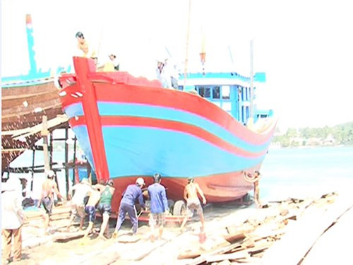 Audio 20-5-2015: Bệnh nhi 6 tuổi có 3 ống gan và chuyện ngư dân Lý Sơn vẫn bình thản ra khơi ảnh 1