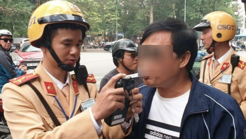 Chuyện cấm 'cồn' khi lái xe: Đánh trúng thứ 'khoái cảm' vô ý thức bấy lâu! ảnh 3