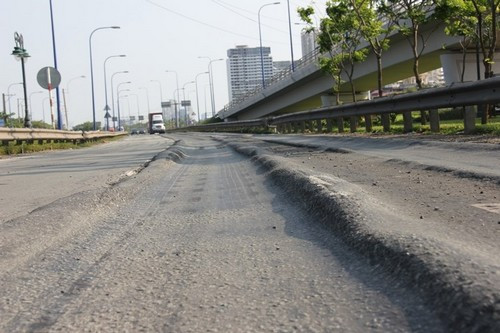 Audio 4-6-2015: Hàn Quốc có thêm 5 người nhiễm MERS, Việt Nam ngăn chặn được dịch xâm nhập ảnh 1