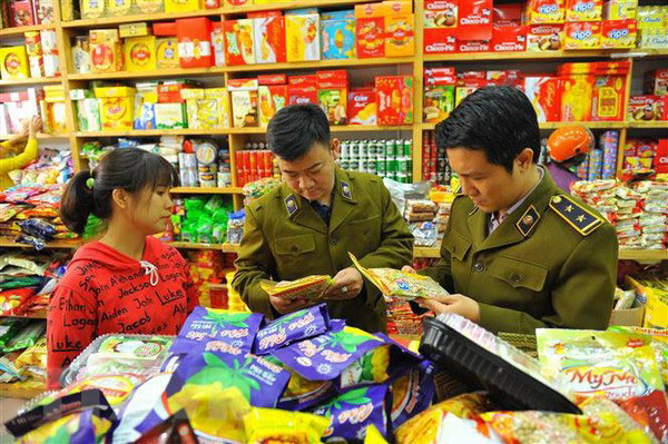 Những mẹo 'bỏ túi' để lựa chọn được thực phẩm an toàn dịp Tết ảnh 1