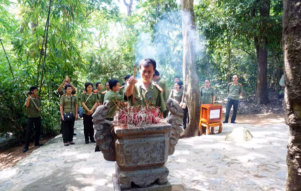 Những món quà tặng Mế ở nơi cách mạng Tân Trào ảnh 3