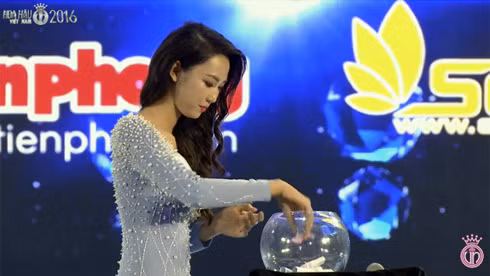 Đào Thị Hà - ứng viên sáng giá ngôi vị Hoa hậu Việt Nam trả lời ứng xử lạc đề ảnh 1