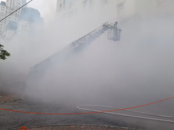 Diễn tập phòng cháy, chữa cháy, tìm kiếm cứu nạn tại tòa nhà The Garden ảnh 10