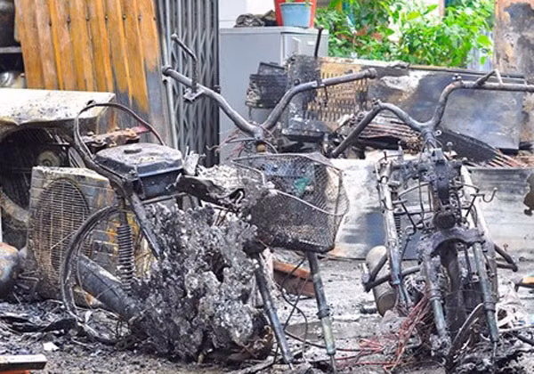 4 người trong gia đình chết cháy lúc rạng sáng ảnh 2 4 người trong gia đình chết cháy lúc rạng sáng ảnh 2