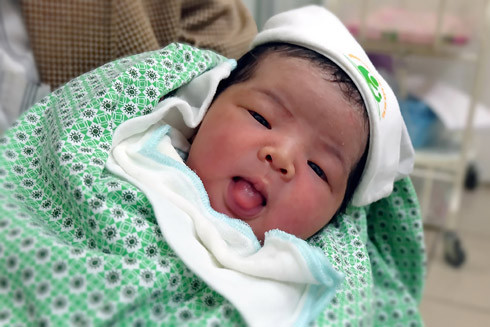 Nhật ký 72 giờ đầu tiên của em bé sơ sinh thế hệ 2016 ảnh 13