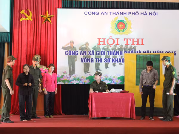 Vinh danh lực lượng Công an xã ảnh 1
