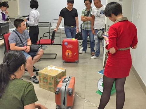 Audio 27-5-2015: Phó Chủ tịch Fifa cùng 5 quan chức cấp cao bị bắt vì nhận hối lộ ảnh 2