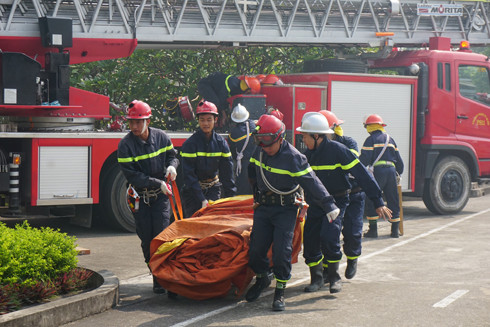 Diễn tập chữa cháy, cứu nạn tại nhà máy Stanley Gia Lâm ảnh 10