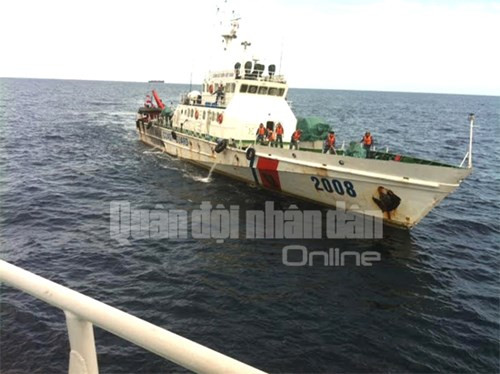 Cận cảnh những mảnh vỡ chiếc máy bay tuần thám CASA 8983 ảnh 1