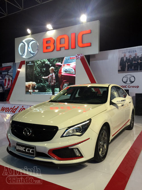 "Xế sang" nhập khẩu hội tụ, cuốn hút người dân Thủ đô ảnh 7