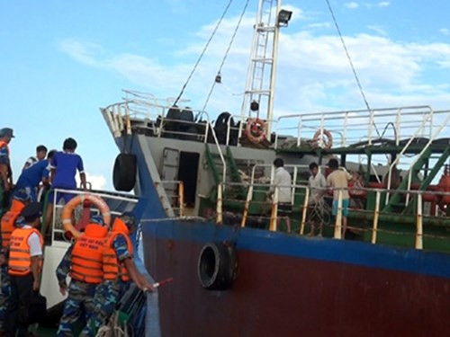 Audio 16-8-2015: Về chủ trương lát đá 11 tuyến phố cổ và việc Mỹ do thám Liên Hợp Quốc ảnh 2