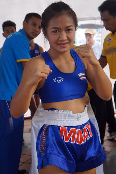 Những gương mặt khả ái tại Đại hội thể thao bãi biển Châu Á 2016 ảnh 3