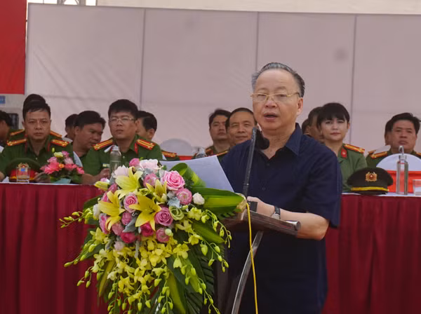 Những khoảnh khắc xử lý nhanh trong cuộc thi chữa cháy ảnh 1