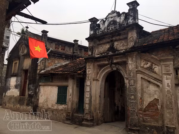 Ngỡ ngàng lạc vào ngôi làng toàn biệt thự 'Tây', gần trăm năm tuổi ảnh 12