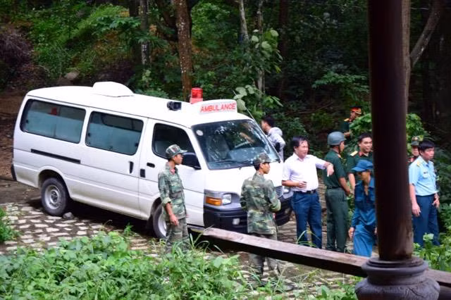 rơi máy bay, máy bay rơi, máy bay trực thăng, máy bay quân sự