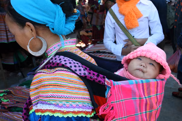 Rực rỡ sắc màu chợ phiên Bắc Hà ảnh 5