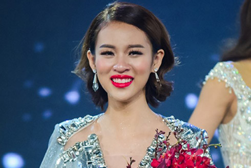 Phí Phương Anh- học trò Hà Hồ trở thành quán quân The Face ảnh 6