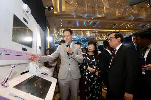 TPBank: Ngân hàng đầu tiên triển khai thành công chuyển đổi thẻ chip nội địa có tích hợp contactless ảnh 2