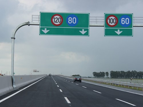 Audio 30-10-2015: Sẽ xét xử vụ Philippines kiện Trung Quốc vào năm 2016 ảnh 1