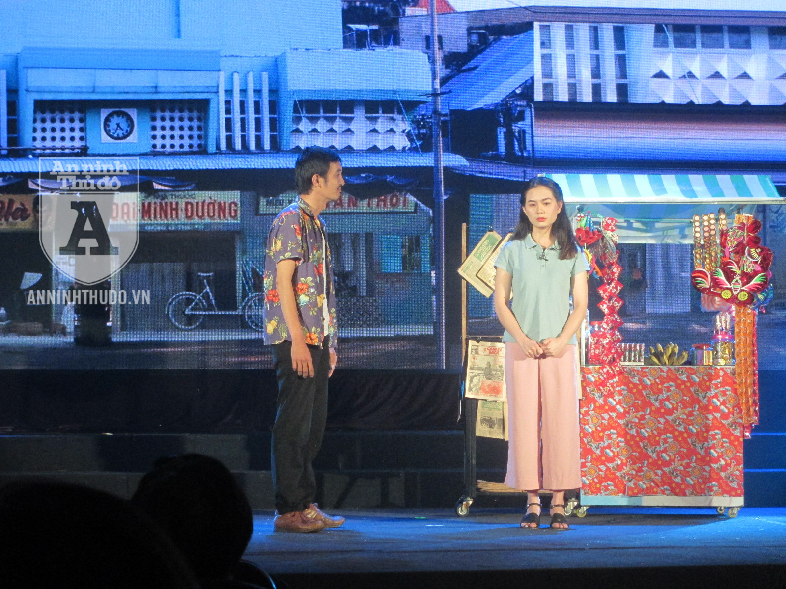 "Nữ sinh hoa khôi trường Luật TP.HCM" và câu chuyện cổ tích 40 năm khiến nhiều người ứa nước mắt ảnh 4